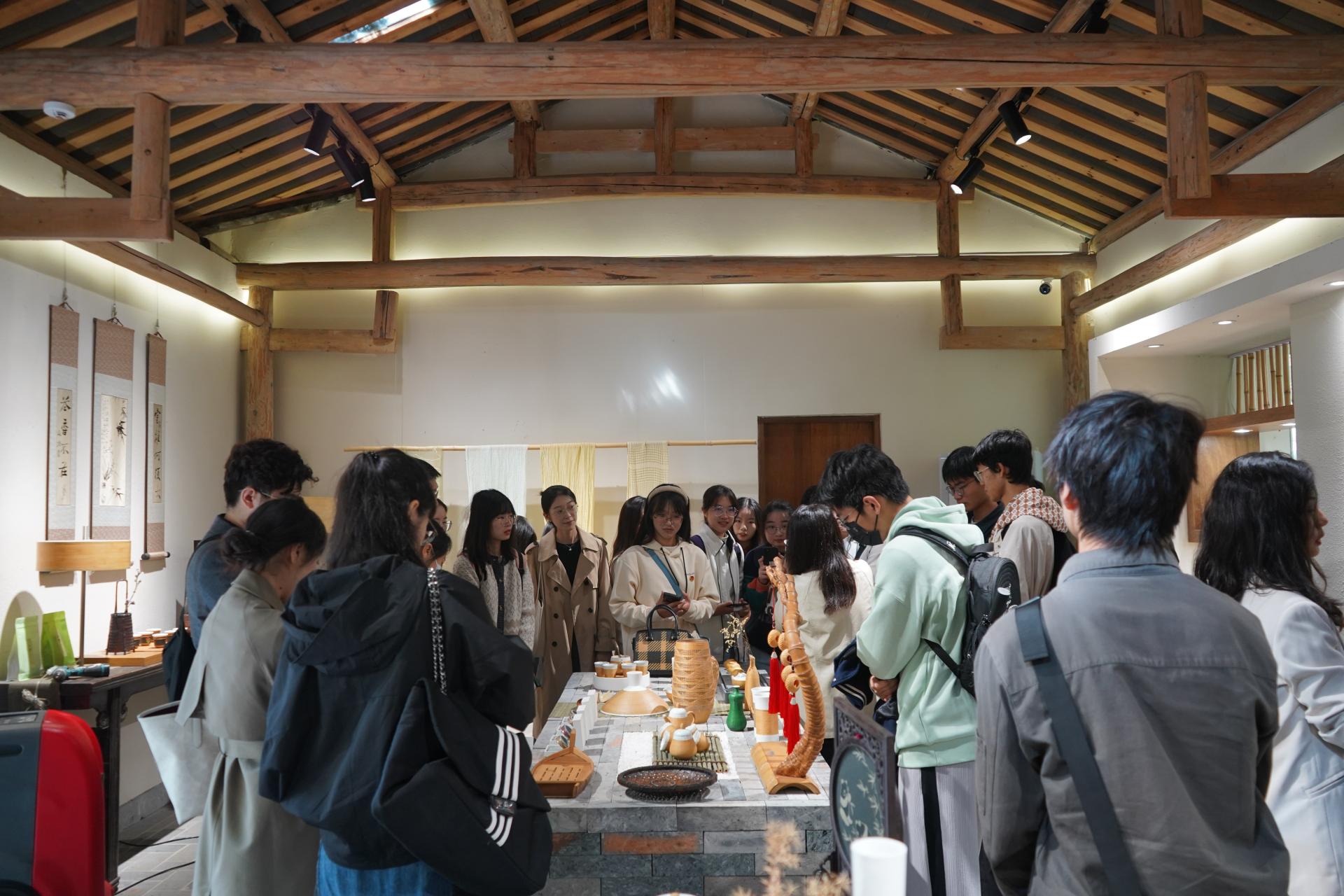 402永利集团官网开展非物质文化遗产研学体验活动