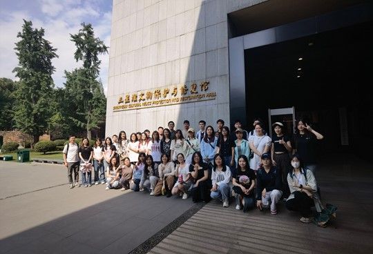 【平台动态】我院旅游管理系教师带队前往广汉三星堆博物馆开展实践教学