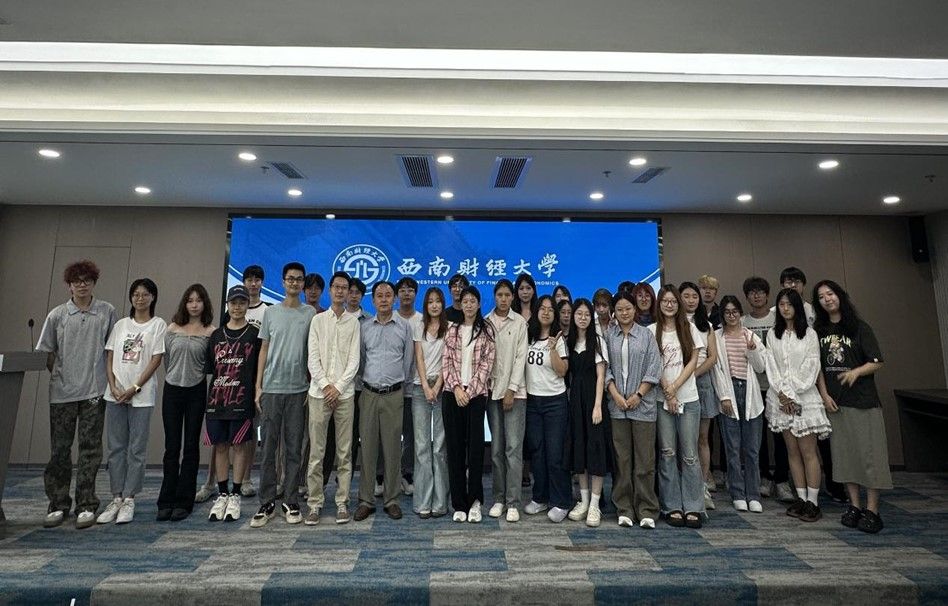 我院市场营销系举办硕士新生见面会及本科师生交流会